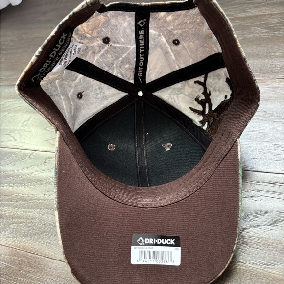 Realtree Edge Dri-Duck Wildlife Series,embroidered buck,camo,velcro back cap - Picture 7 of 12